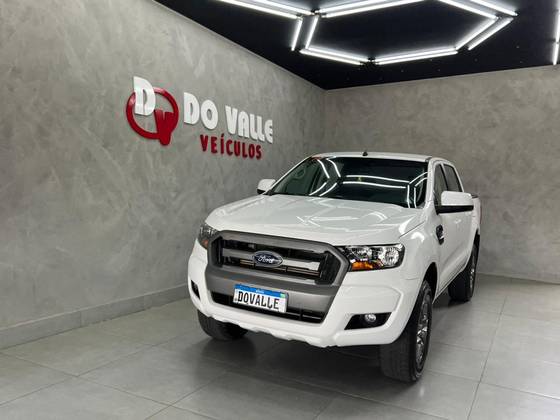 FORD RANGER 2.2 XLS 4X2 CD 16V DIESEL 4P AUTOMÁTICO